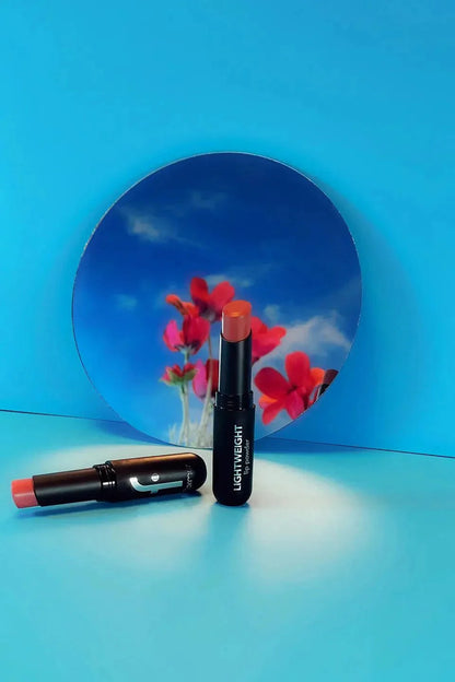 Flormar Lightweight Lip Powder Highly Pigmented &amp; Ultra Light Lipstick with Matte Finish 3g - 005 Coffee Lover