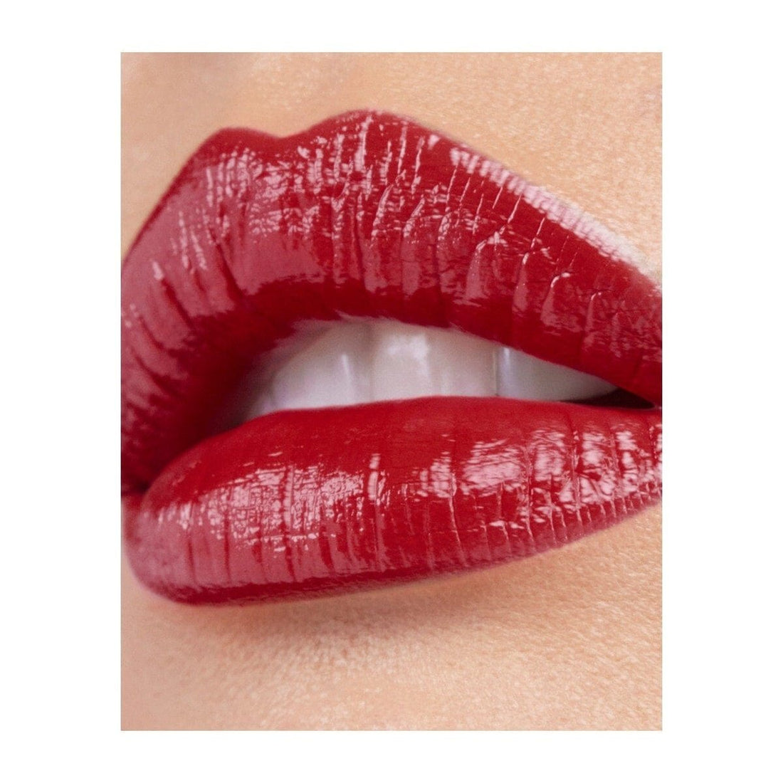 Yves Saint Laurent Rouge Pur Couture The Bold Iconic Lipstick-21 Rouge Paradoxe